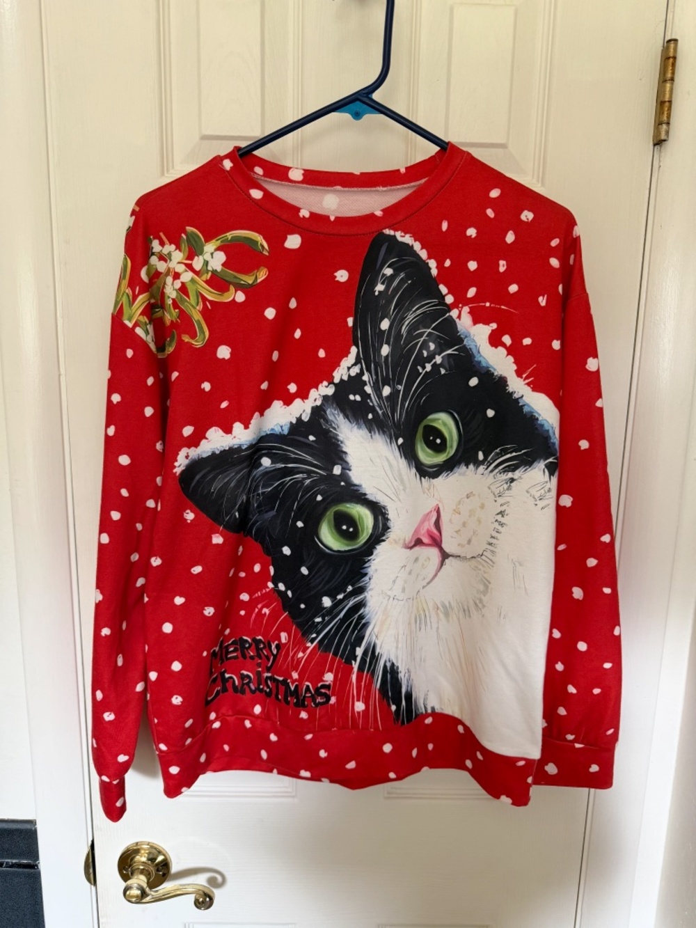 Cat Novelty Christmas Sweatshirt. Lightweight. Size Medium